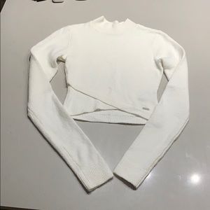 Hollister long sleeve crop sweater